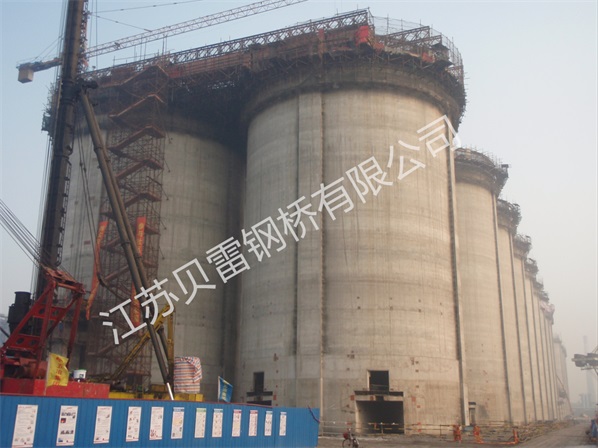 貝雷片在橋梁建設(shè)領(lǐng)域大放異彩，推動(dòng)行業(yè)快速發(fā)展